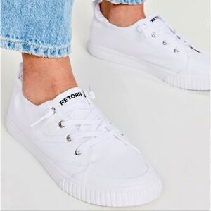 (S-4376) TretornWomen's Meg Sneakers Sz 6